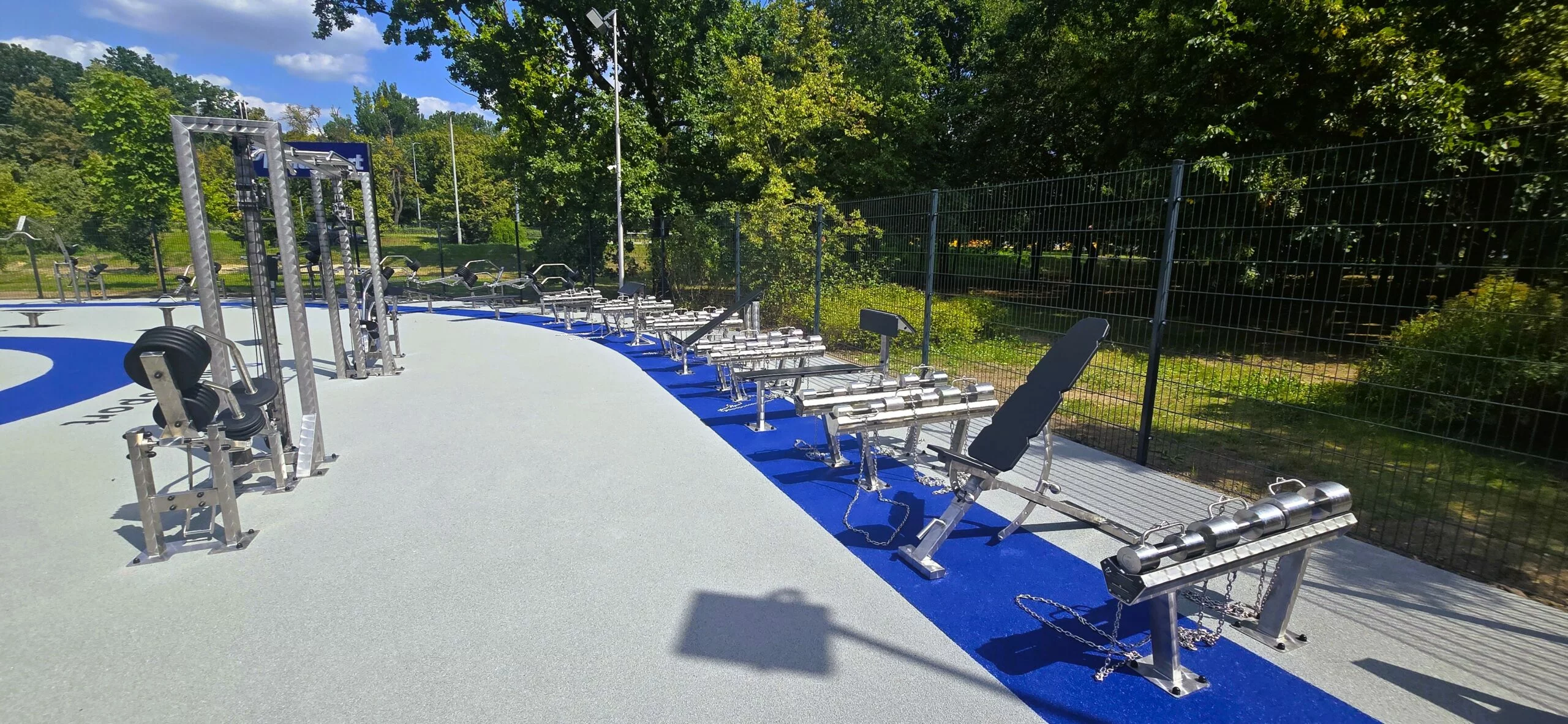 Outdoor-Fitnessbereich PGE Narodowy, Warsaw - Foto 2